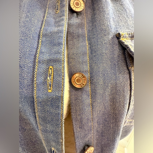 CAbi Ladies Denim Workshop Shacket - Large - Picture 4 of 11